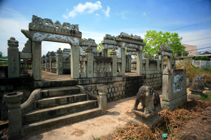 Khu mộ Cao Triều. Ảnh baclieu.gov