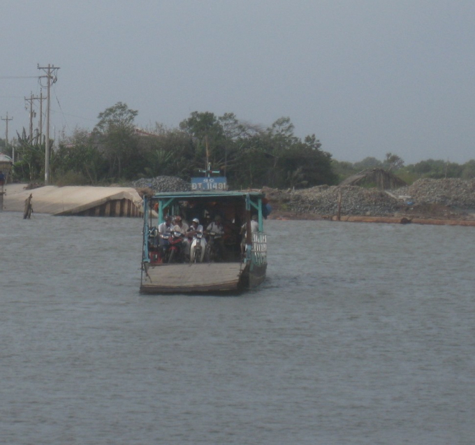 Từ ngày 11/11, Đồng Tháp tạm dừng hoạt động bến phà, bến khách ngang sông từ Đồng Tháp đi TP Cần Thơ.