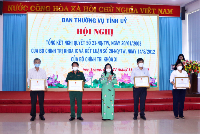 Trong những năm tới, Sóc Trăng đặt mục tiêu từng bước thu hẹp và tiến kịp với quá trình phát triển chung của cả nước.