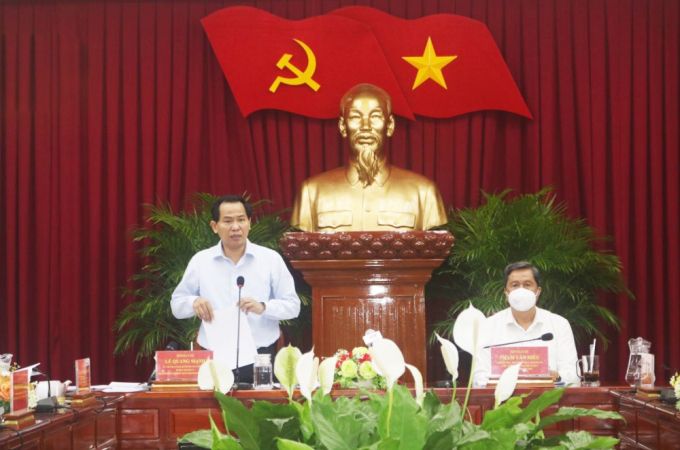 Bí thư Thành Ủy Cần Thơ Lê Quang Mạnh – Trưởng ban chỉ đạo phòng, chống dịch COVID 19 TP Cần Thơ phát biểu tại buổi làm việc với Thứ trưởng Bộ Y tế.