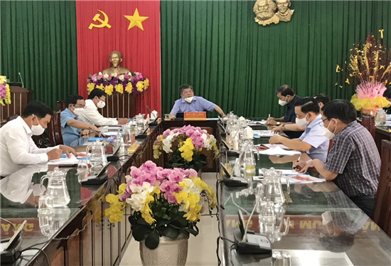 Thường trực Tỉnh ủy bàn phương án đón Tết Nhâm Dần 2022 và hoạt động kỷ niệm 30 năm tái lập tỉnh Trà Vinh. Ảnh travinhgov.