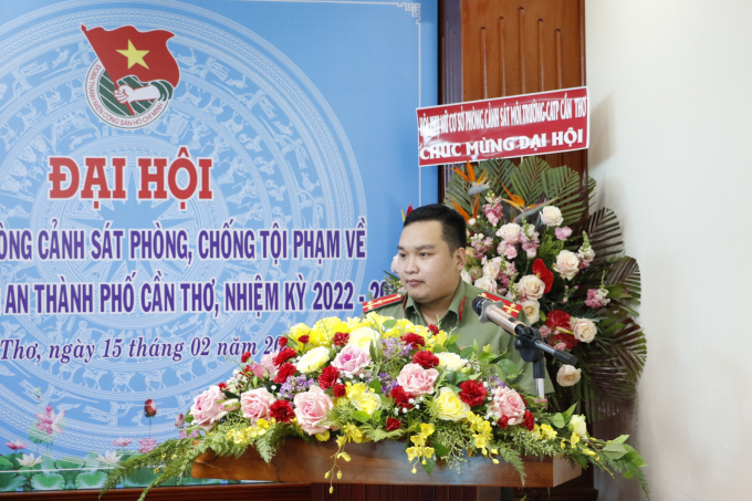 Ông Nguyễn Tứ Thiên - Bí thư Đoàn Công an TP Cần Thơ phát biểu tại đại hội.