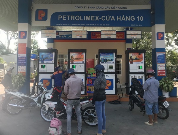 Các cửa hàng xăng dầu tại Kiên Giang vẫn đủ nguồn cung phục vụ người tiêu dùng. Ảnh: kiengianggov.