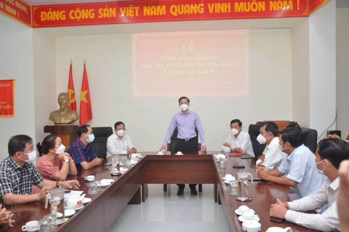 Quang cảnh Lễ công bố và trao Quyết định của Chủ tịch UBND tỉnh Kiên Giang về việc bổ nhiệm Giám đốc Đài Phát thanh và Truyền hình Kiên Giang, chiều ngày 11/3.