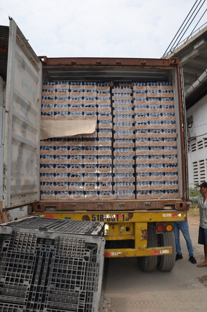 Pacific Foods containner xuất khẩu hàng đi Hoa Kỳ.