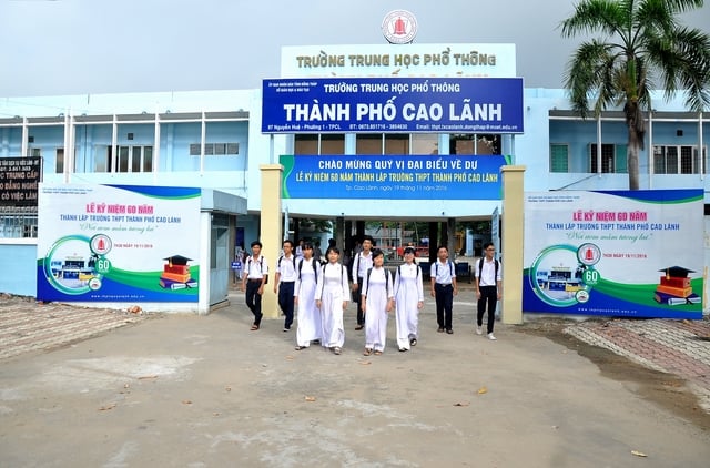 Trường Trung học phổ thông thành phố Cao Lãnh. Ảnh: Báo Đồng Tháp.