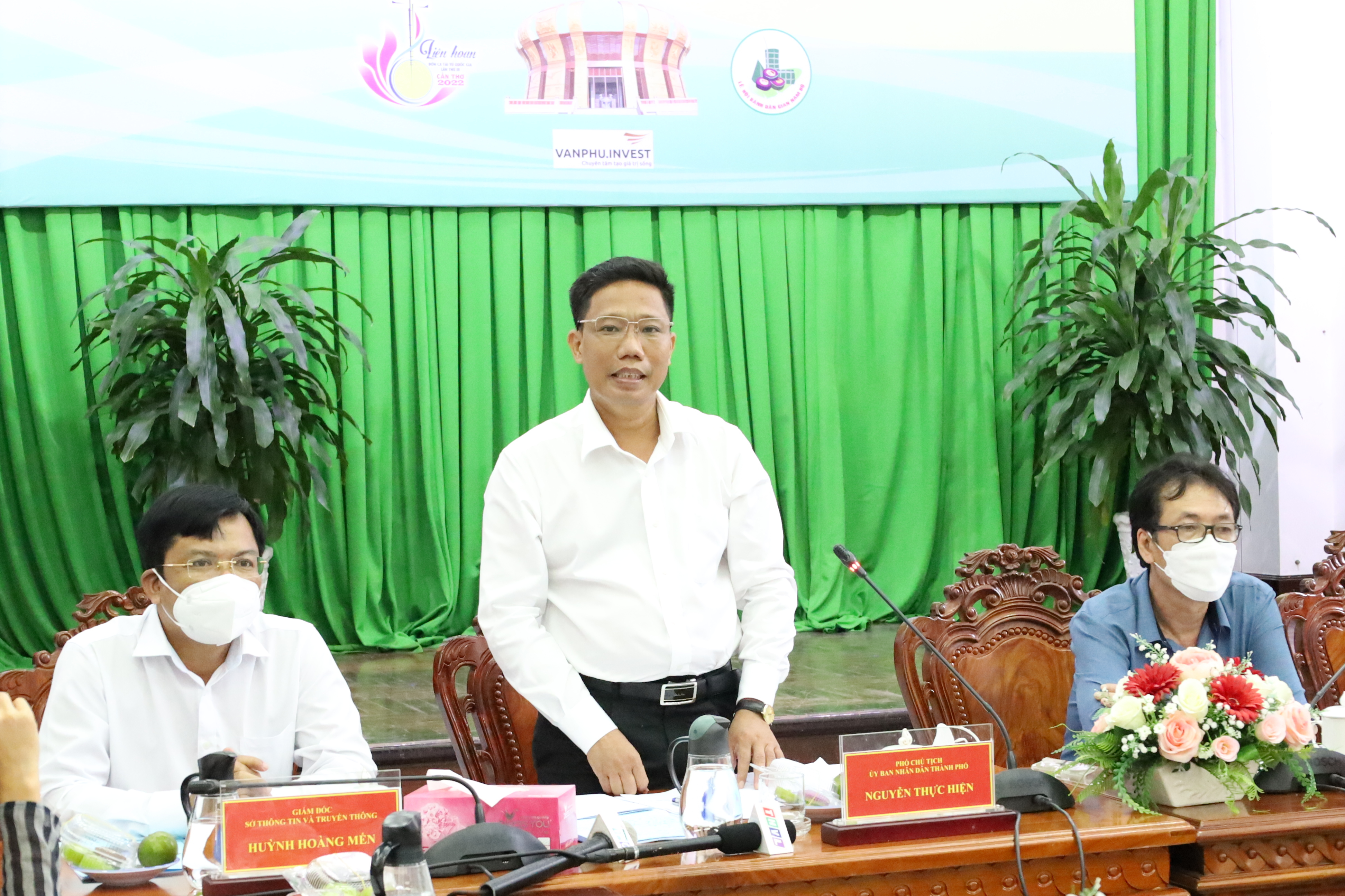 Ông Nguyễn Thực Hiện - Phó Chủ tịch UBND TP. Cần Thơ phát biểu tại buổi họp báo.