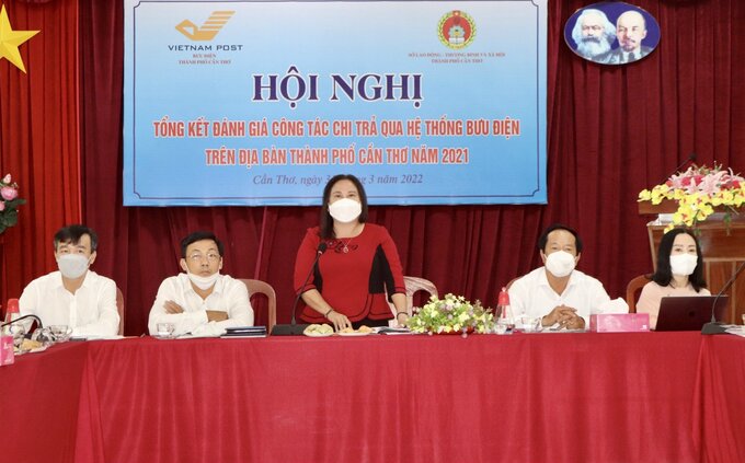 Bà Trần Thị Xuân Mai- Ủy viên UBND, Giám đốc Sở LĐTBXH thành phố phát biểu chỉ đạo.