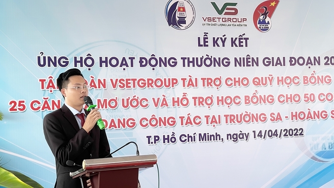 Ông Trương Văn Mẫn - Tổng giám đốc Tập Đoàn VsetGroup phát biểu tại lễ ký kết.