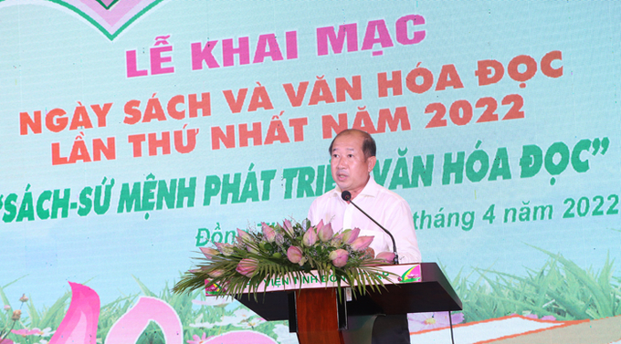 Phó Chủ tịch Uỷ ban nhân dân tỉnh Đoàn Tấn Bửu phát biểu tại lễ khai mạc. Ảnh: dongthapgov.