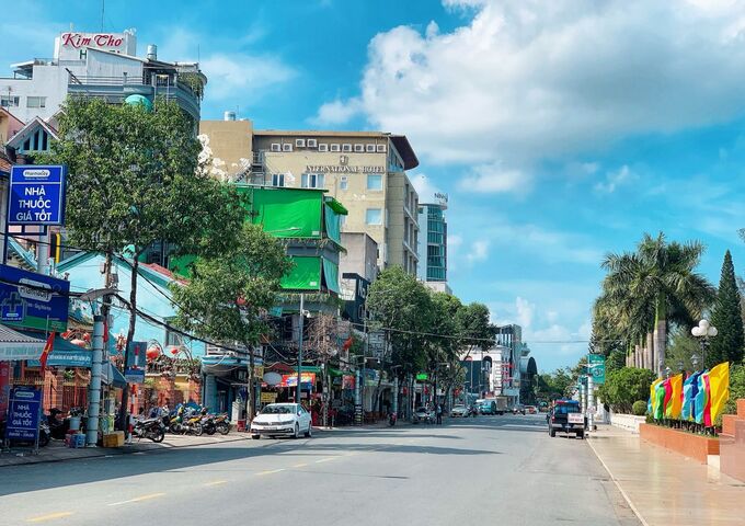 Đường Hai Bà Trưng, khu vực chính diễn ra các hoạt động của tuyến phố đi bộ Ninh Kiều. Ảnh: Kiều Mai