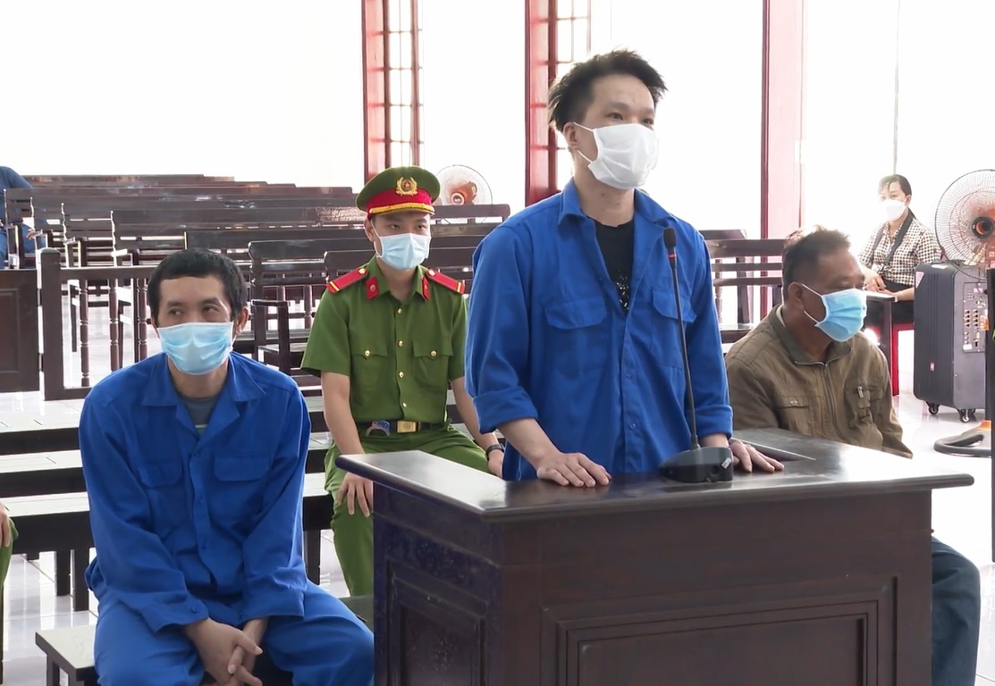 Nhóm 3 bị cáo lãnh án 32 năm tù giam.