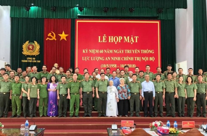 Họp mặt kỷ niệm 60 năm ngày truyền thống Lực lượng An ninh chính trị nội bộ, Công an thành phố Cần Thơ, tổ chức năm 2018.