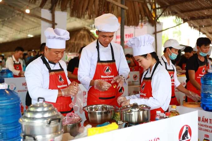 Hội thi 'Hương sắc Hậu Giang' thu hút nhiều đội tham gia trổ tài.