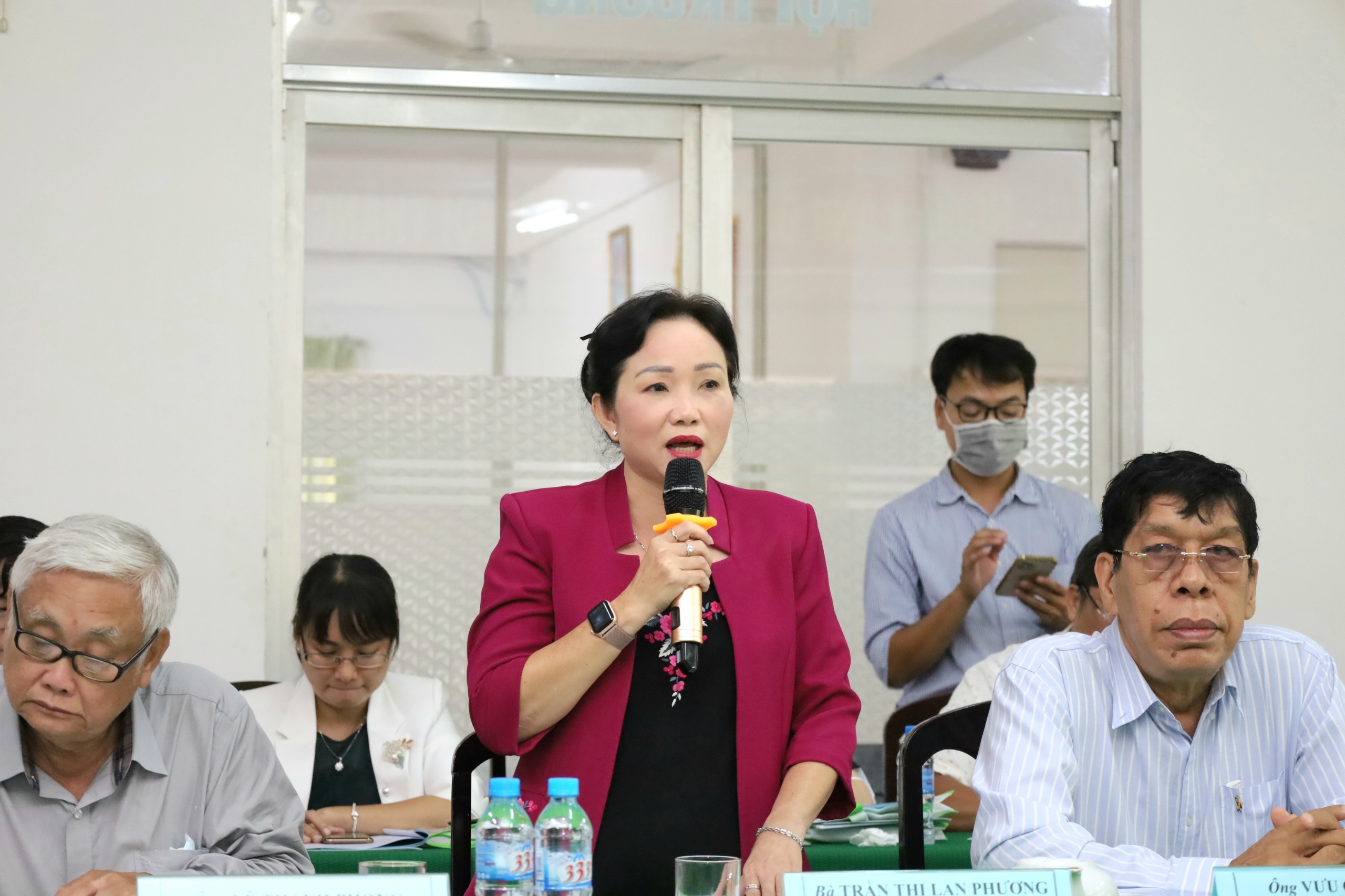 Bà Trần Thị Lan Phương - Giám đốc Sở Văn hóa, Thông tin, Thể thao và Du lịch tỉnh Bạc Liêu phát biểu tại hội nghị.