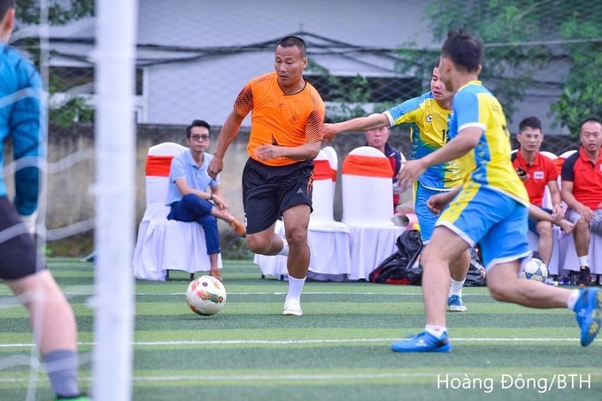 Cựu tuyển thủ quốc gia Lê Hồng Minh trở thành trụ cột trong màu áo FC Báo chí Thanh Hóa tại Press Cup 2020