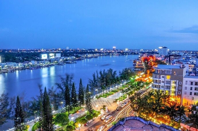 Sông Cần Thơ và Bến Ninh Kiều Cần Thơ (ảnh CTV).