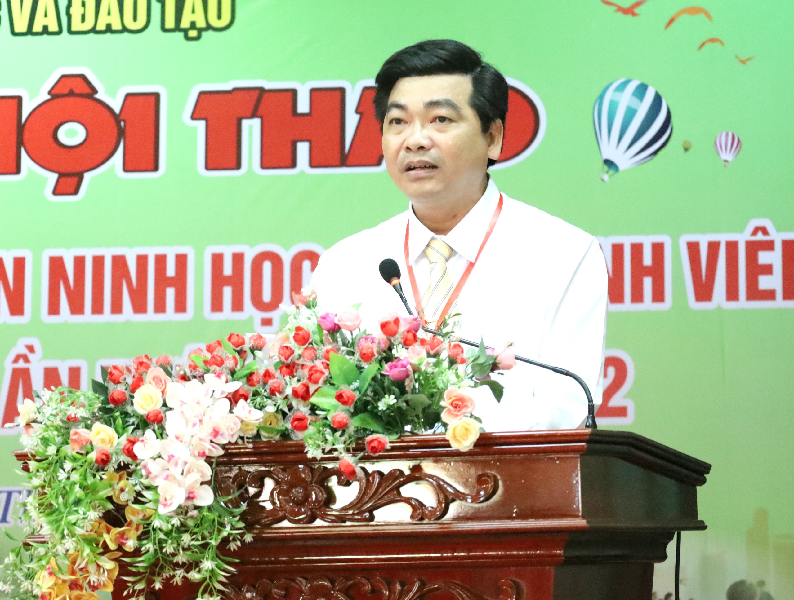Ông Trần Thanh Bình - Giám đốc Sở Giáo dục và Đào tạo TP. Cần Thơ, Trưởng ban tổ chức hội thao phát biểu bế mạc.