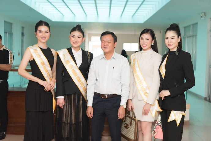 Nguyễn Phương Thư – CEO Công ty CP Tâm Thuận Phát Group xuất hiện nổi bật tại các hoạt động trong cuộc thi.