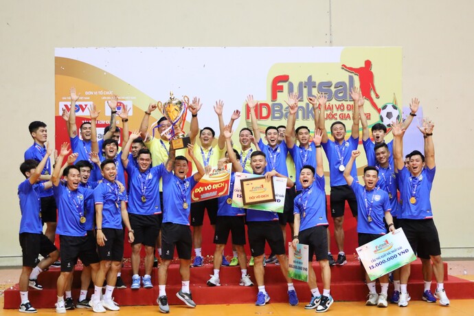 Soán ngôi CLB Thái Sơn Nam, CLB Sahako giành chức vô địch Giải Futsal HD Bank Vô địch Quốc gia 2022.