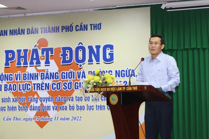 Ông Nguyễn Minh Tuấn- Giám đốc Sở VHTTDL thành phố Cần Thơ phát biểu ý kiến tại lễ phát động.