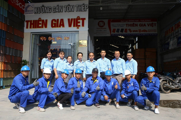 Với hơn 10 năm kinh nghiệm trong lĩnh vực sản xuất, Công ty TNHH Thiên Gia Việt đảm bảo sẽ mang đến sự chỉn chu và an toàn tuyệt đối cho ngôi nhà của bạn.