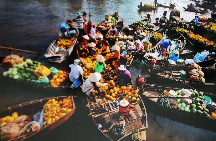 Ảnh minh hoạ: Chợ Nổi Cái Răng (Cần Thơ) nhộn nhịp buổi tinh sương