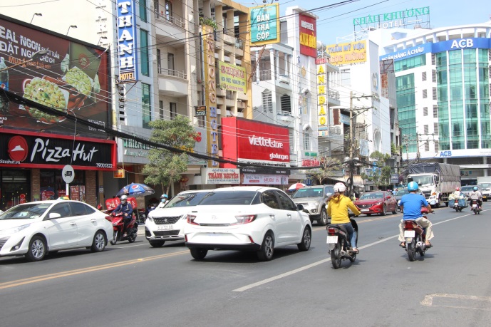 Tỉnh sẽ ưu tiên phát triển hệ thống kết cấu hạ tầng kinh tế-xã hội, nhất là kết cấu hạ tầng giao thông.