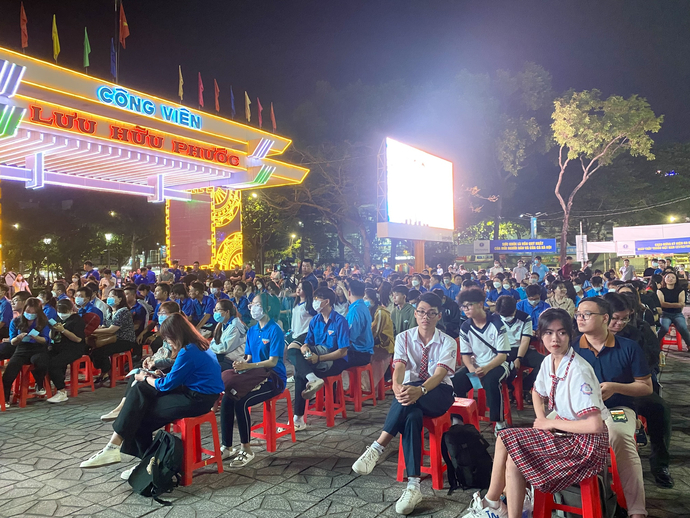 Chương trình nhận được sự hưởng ứng của tất cả đoàn viên thanh niên, học sinh các trường THPT và người dân trên địa bàn quận Ninh Kiều