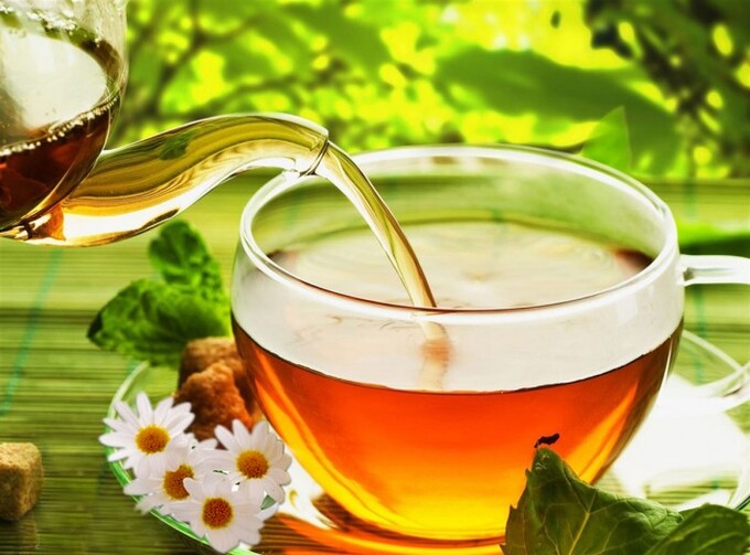 ‏‏Trà hoa cúc là một trong những loại trà dưỡng nhan phổ biến nhất.‏