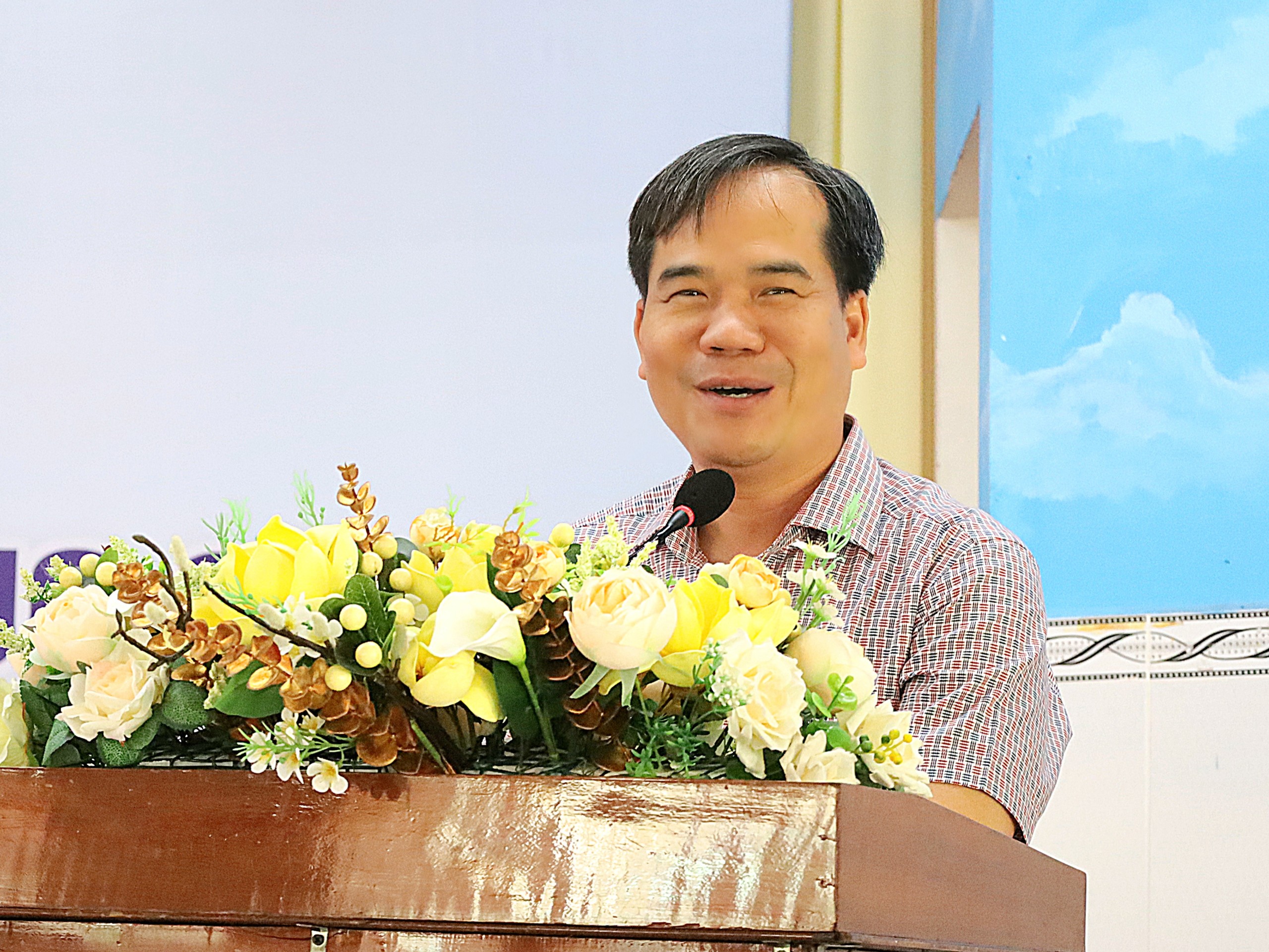 Ông Nguyễn Phúc Tăng - Phó Giám đốc Sở Giáo dục và Đào tạo TP. Cần Thơ phát biểu chỉ đạo tại ngày hội.