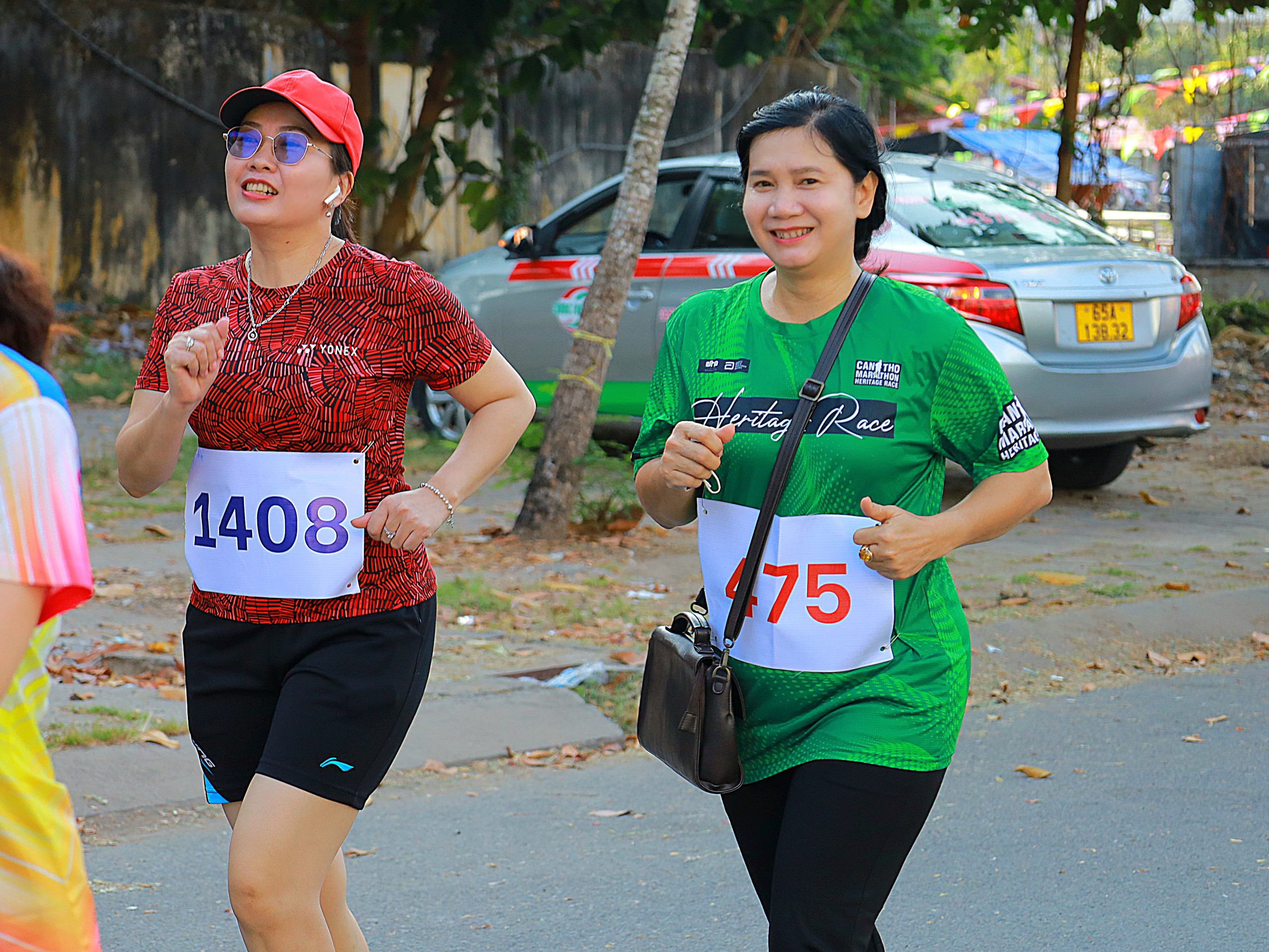 Bà Đào Thị Thanh Thúy - Phó Giám đốc Sở Văn hóa, Thể thao và Du lịch TP. Cần Thơ tham gia chạy tại giải.