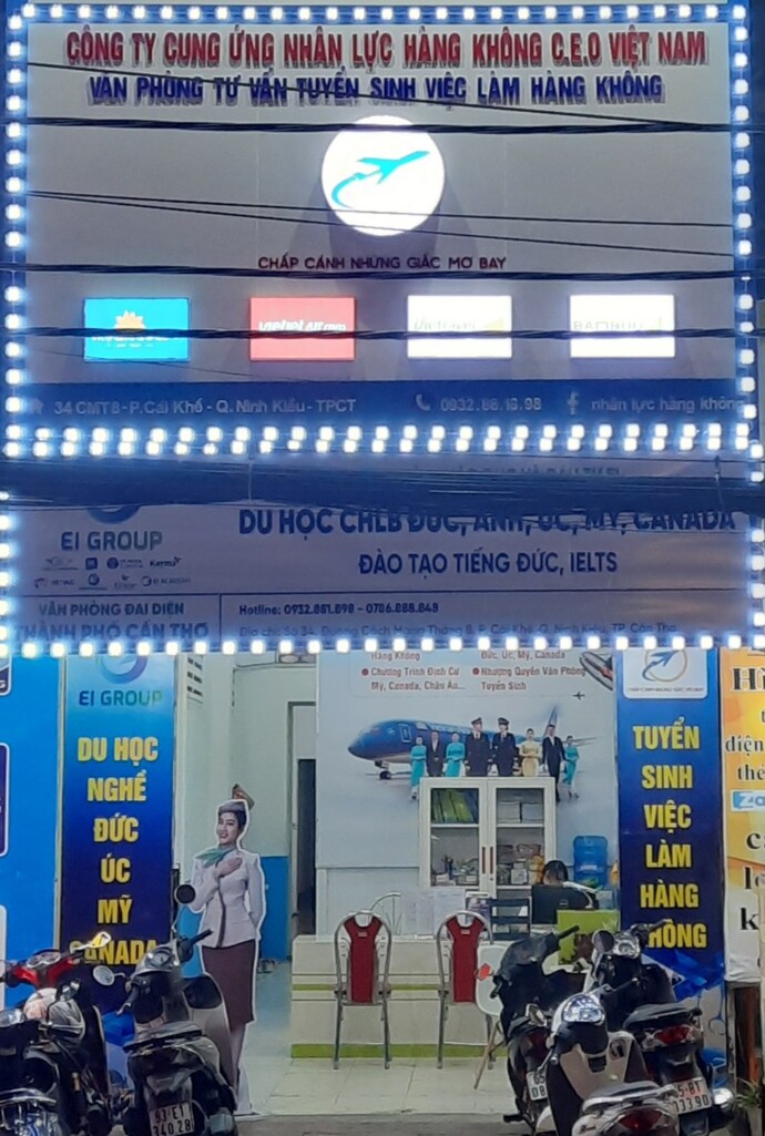 Văn phòng Công ty Cung ứng nhân lực Hàng Không C.E.O Việt Nam.