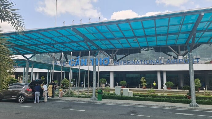 Việc kết nối Sân bay Quốc tế Cần Thơ và Sân bay Quốc tế Vân Đồn, bên cạnh đó là kết nối tiêu thụ nông sản giữa cảng Cần Thơ và cảng Vạn Ninh - Quảng Ninh sẽ tạo điều kiện thúc đẩy phát triển logistic của vùng.