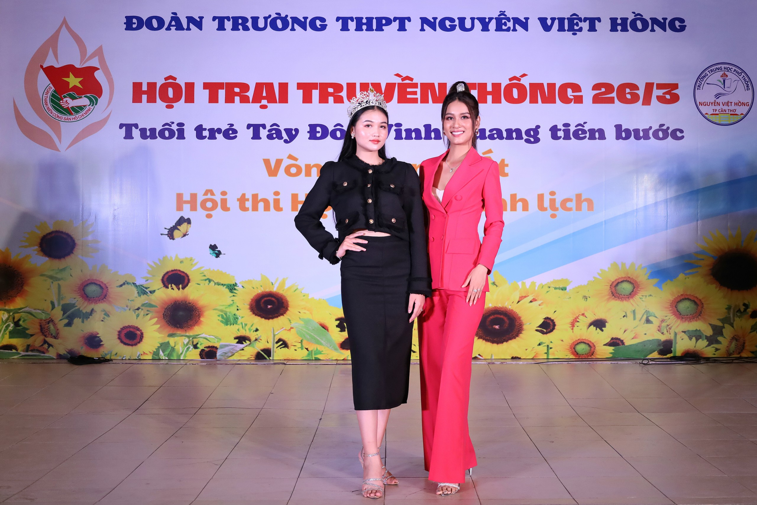 Hoa khôi Lê Thị Tường Vy - Hoa khôi Sinh viên Việt Nam 2020, Top 10 Hoa hậu Việt Nam 2020; Hoa khôi Nguyễn Thị Thu Ngân - Hoa khôi ĐH Nam Cần Thơ 2022 tham gia thành viên ban giám khảo đêm thi chung kết.