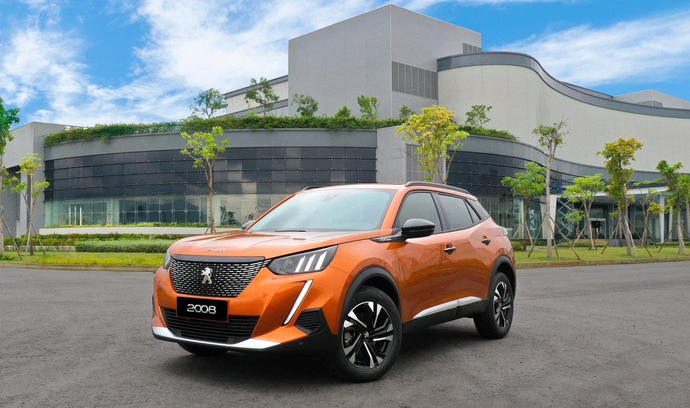 Chiếc xe Peugeot 2008 trao tặng cho VĐV Nguyễn Thị Oanh thuộc phiên bản GT-Line trị giá trên 900 triệu đồng.