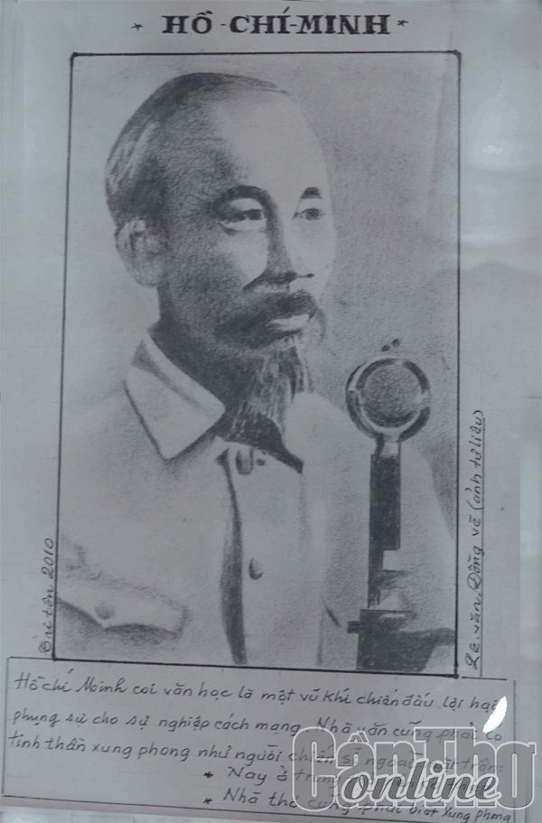 Chân dung Chủ tịch Hồ Chí Minh qua nét vẽ của ông Lê Văn Đồng.