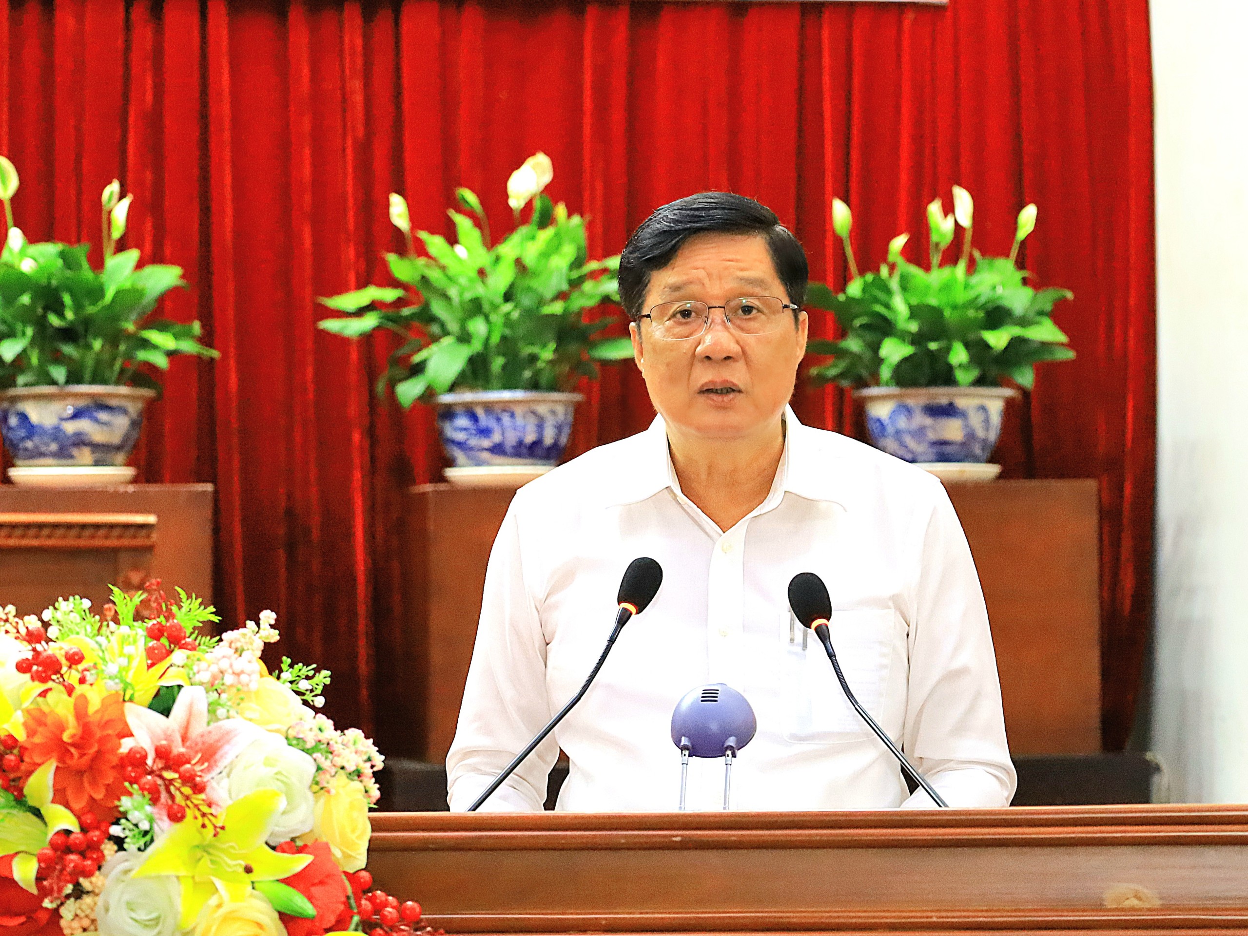 Ông Phạm Văn Hiểu – Phó Bí thư thường trực Thành ủy, Chủ tịch HĐND TP. Cần Thơ phát biểu chỉ đạo tại hội nghị.