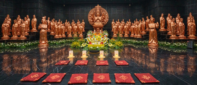 Sun World Ba Den Mountain tổ chức nhiều hoạt động tưởng nhớ công đức của Đức Phật Thích Ca