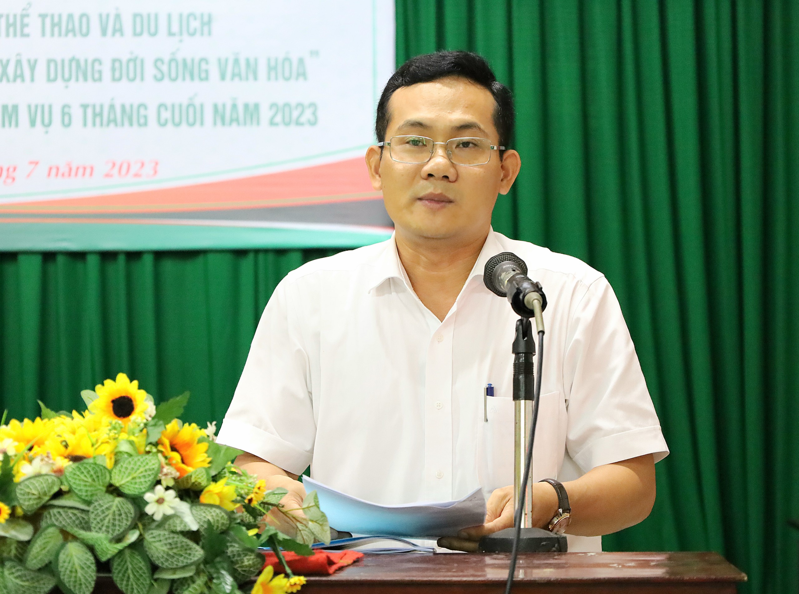 Ông Nguyễn Minh Tuấn - Giám đốc Sở Văn hóa, Thể thao và Du lịch TP. Cần Thơ phát biểu tại hội nghị.