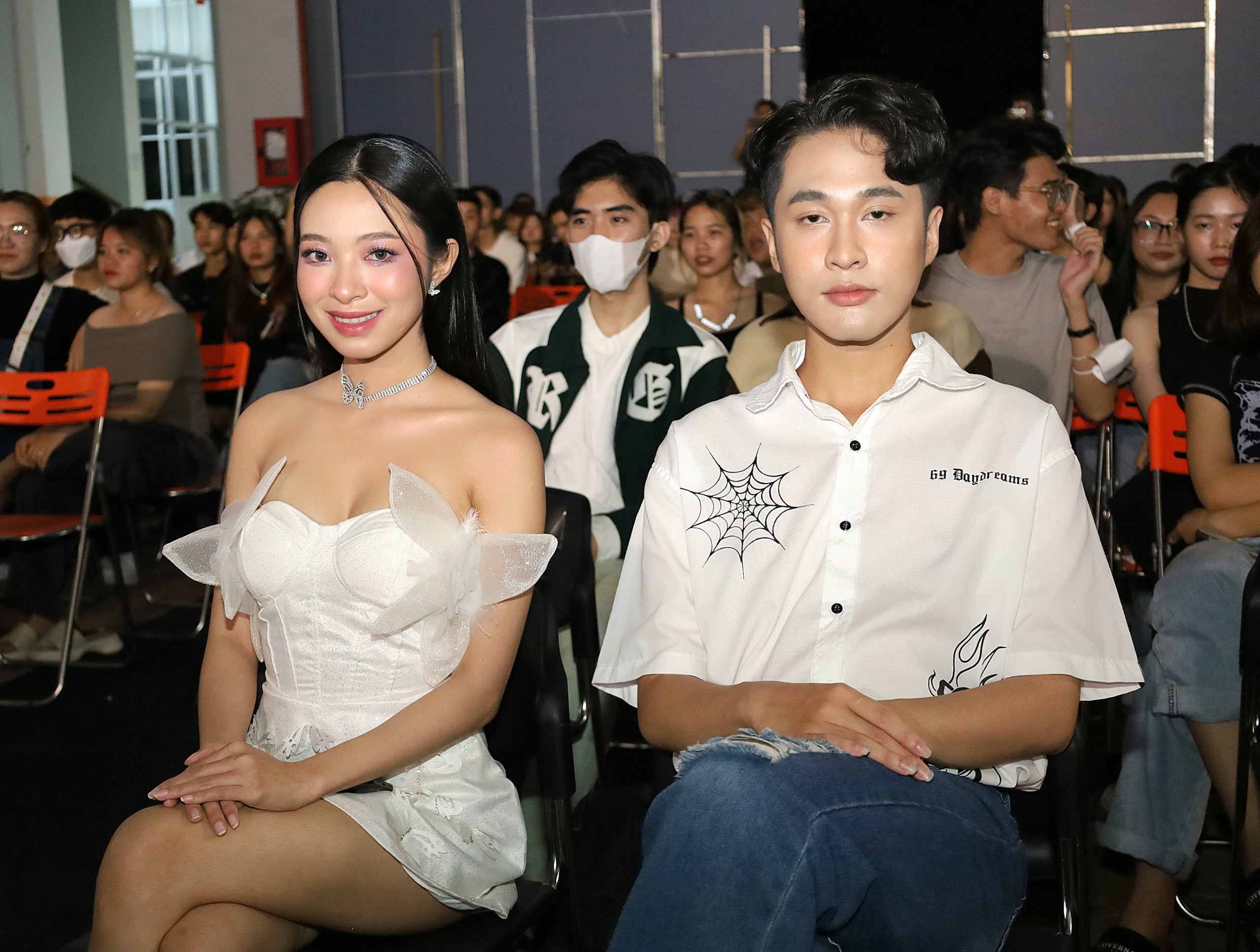 Miss Trần Thúy Nhi - Miss Vì cộng đồng Cuộc thi Miss FPTU Cần Thơ 2022 tham dự ủng hộ các thí sinh đêm thi bán kết.