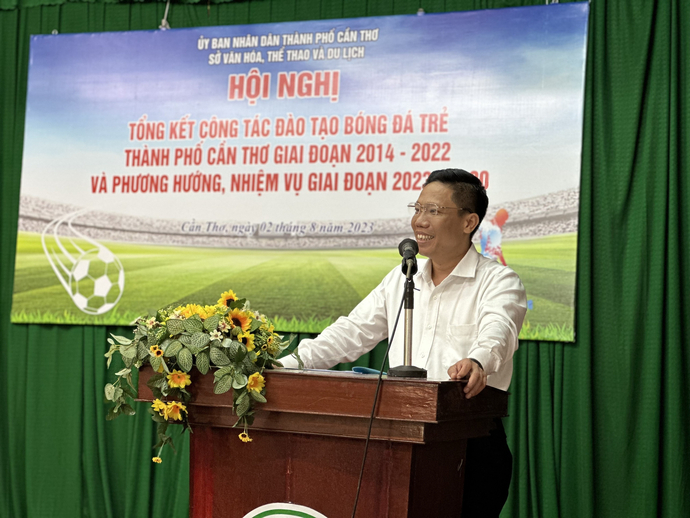 Ông Nguyễn Thực Hiện - Phó Chủ tịch UBND TP Cần Thơ chỉ đạo phương hướng, nhiệm vụ tại Hội nghị.