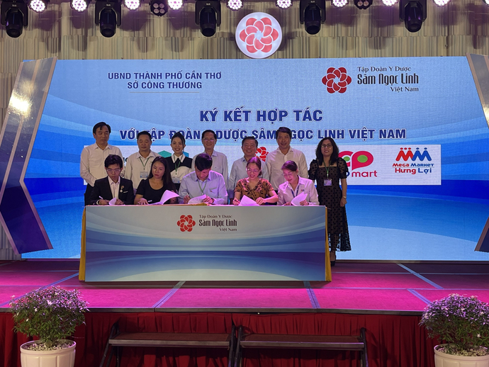 Tập đoàn Y Dược Sâm Ngọc Linh Việt Nam ký kết hợp tác tiêu thụ sản phẩm cùng nhiều đối tác lớn trên địa bàn các tỉnh ĐBSCL.