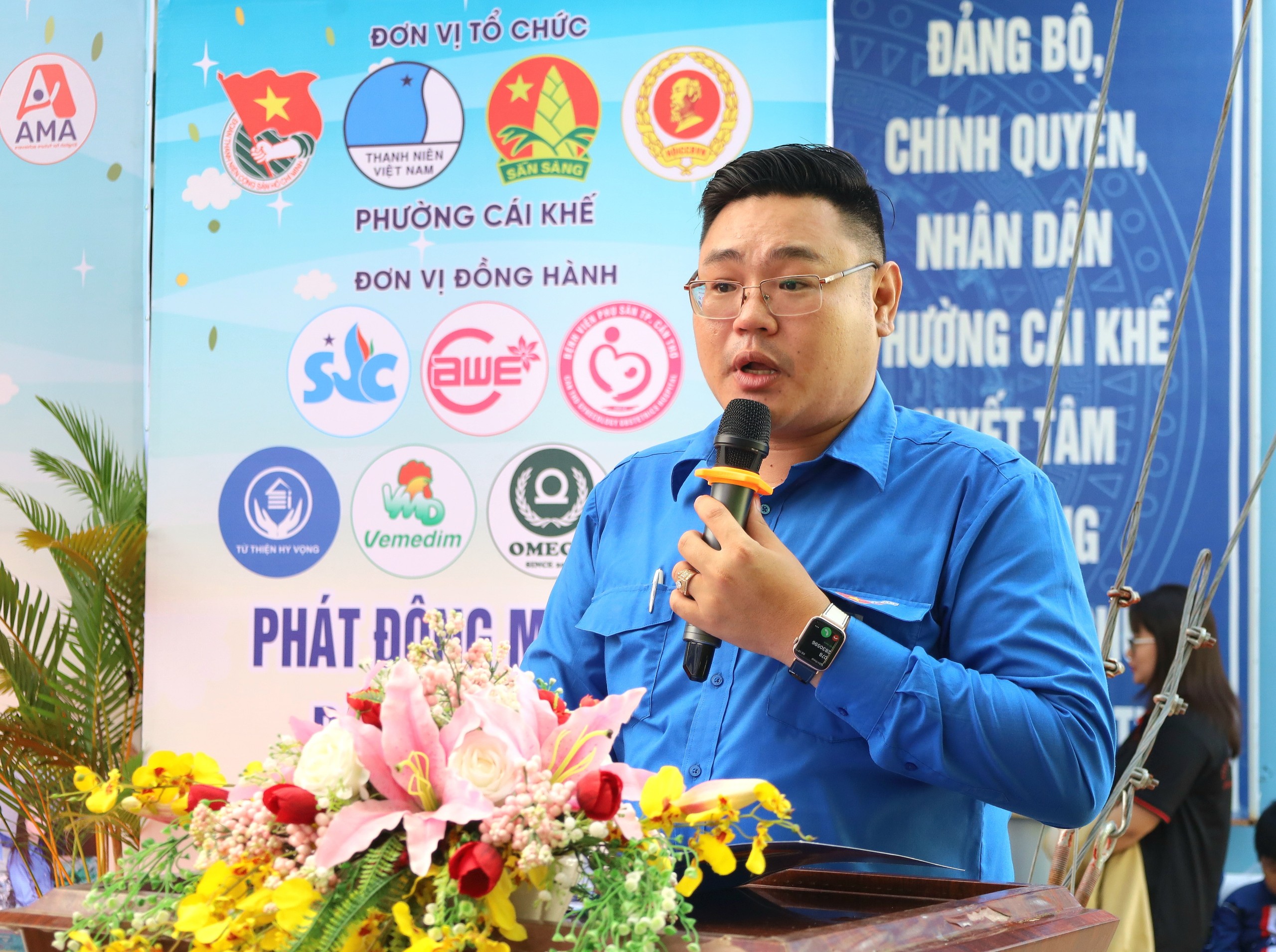 Anh Lại Phước Trường Thành - Bí thư đoàn phường Cái Khế, quận Ninh Kiều phát biểu tại chương trình.