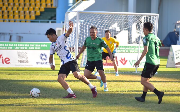 Tại Vòng chung kết Press Cup 2022, FC Đài Truyền hình Việt Nam và FC Nông thôn Ngày nay đã gặp nhau trong trận chung kết.