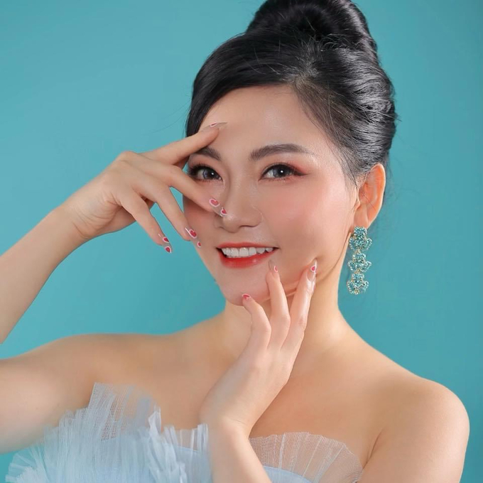 Sao mai Thu Hường cho biết Album là lời tri ân cho Hà Nội - quê hương thứ 2 của cô.