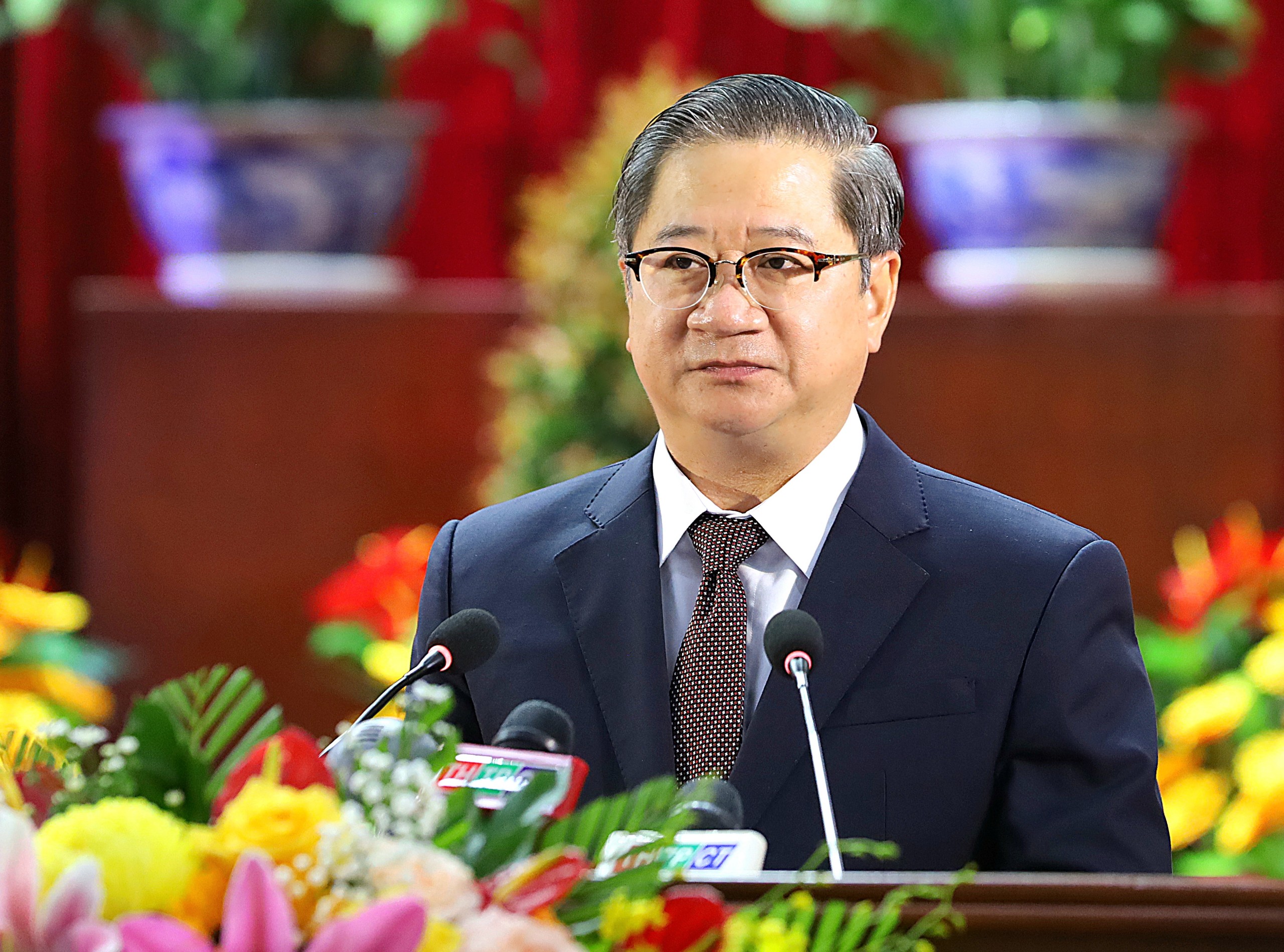 Ông Trần Việt Trường - Phó Bí thư Thành ủy, Chủ tịch UBND TP. Cần Thơ phát biểu tại buổi họp mặt.