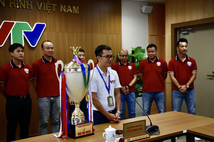 Đại diện FC Đài Truyền hình Việt Nam xúc động chia sẻ tại buổi lễ