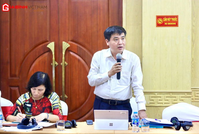 Ông Nguyễn Thanh Hảo - Giám đốc Trung tâm Thanh thiếu niên Trung ương chia sẻ tại hội thảo