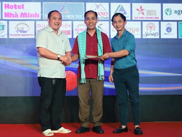 Giải thưởng phụ cơ thủ có series cao nhất thuộc về cơ thủ Hồ Hoàng Ca (Phó giám đốc Vườn quốc gia U Minh Hạ).